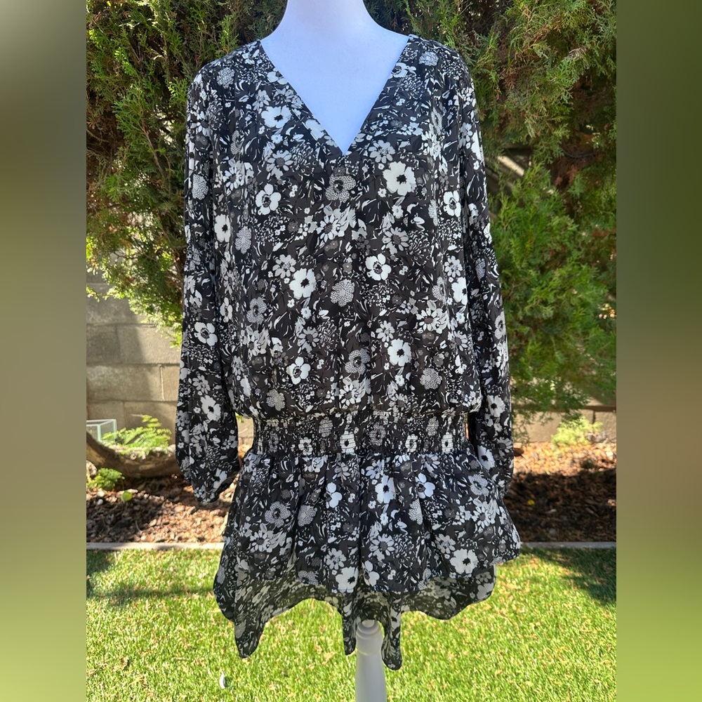Women’s Gap Floral V Neck Smock Waist Long Sleeve Dress size Large